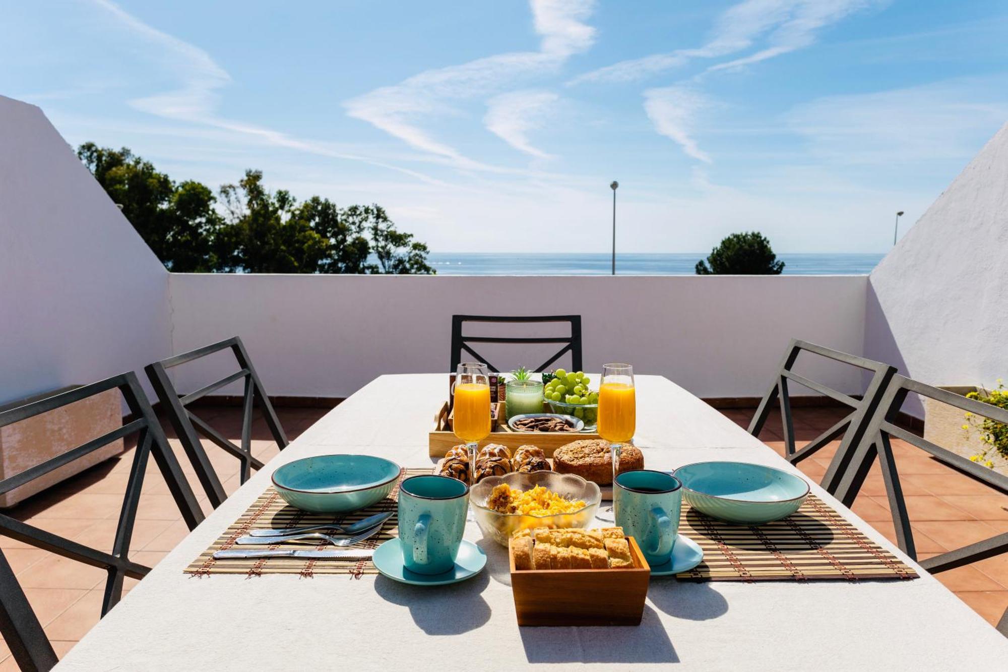 Frente A La Playa Apartamento Boutique En 马尔韦利亚 外观 照片